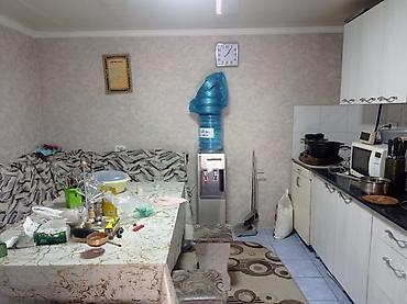 Продажа коттеджей и домов: Продается дом в центре города с земельным участком 4,7 сотки по — 12