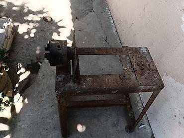 Ev və bağ: Metalkəsən torna dəzgahının karkası və patrondan ibarət baza qurğusu — 3