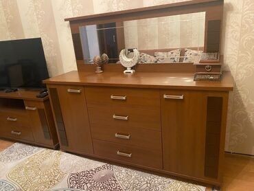 kiraye evler nefciler: 1 nefer oqlan otaq yoldawi axdarilir ev seliqeli temirlidir canimlara