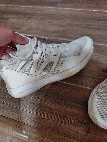 reebok кеды: Кроссовки Reebok (модель из линейки с логотипом Delta) - Цвет — 3