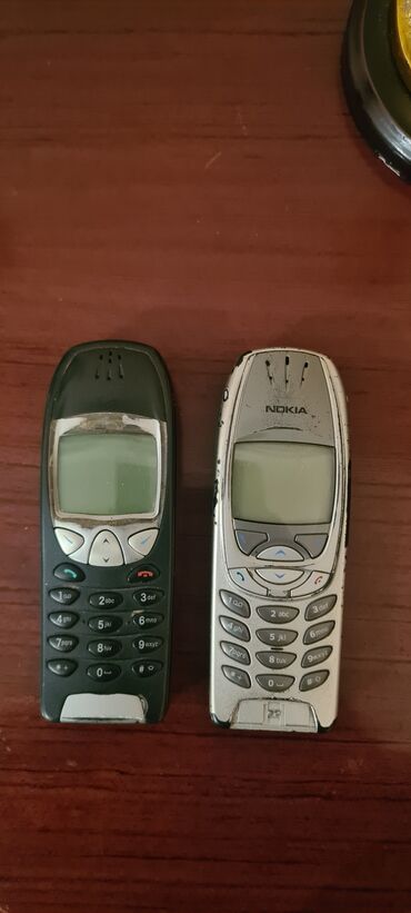 60 azn telefonlar: Nokia 6210 Navigator