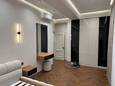 Mənzillərin satışı: İcarəyə verilir 3 otaqlı yeni tikili 140 m², 28 May m. Kateqoriya — 8
