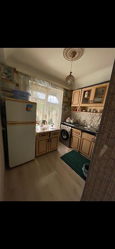 Uzunmüddətli kirayə mənzillər: Mingecevir şeheri Nermanov 8 3cu mertebede 3 otagli tam eşyali -da lalafo.az — 7 Uzunmüddətli kirayə mənzillər: Mingecevir şeheri Nermanov 8 3cu mertebede 3 otagli tam eşyali — 7