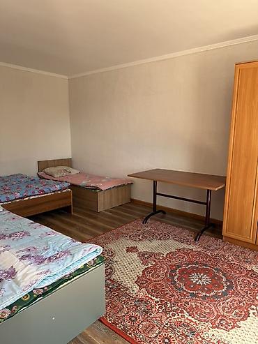 хостел манас: Гостевой дом, 2х,3х,4х местные комнаты - Комнаты светлые и — 4