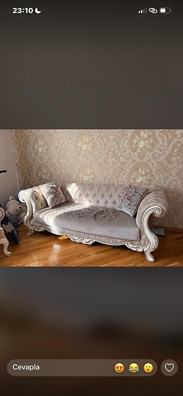 Klassik üslubda salon dəsti - Tərkib: 1 ədəd 3 nəfərlik divan + 2 lalafo.az -da Klassik üslubda salon dəsti - Tərkib: 1 ədəd 3 nəfərlik divan + 2