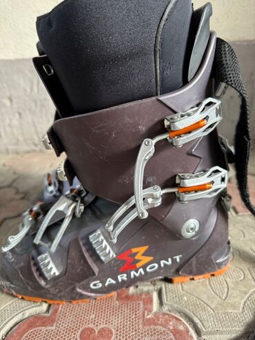 крепление для лыж: Скитурные ботинки
6000 сом