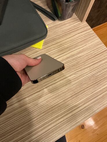 Apple iPhone: IPhone 13 Pro, 256 GB, Qızılı, Simsiz şarj, Face ID — 9