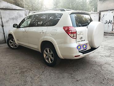 corolla 2016: Toyota RAV4: 2010 г., Бензин — 5