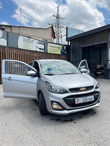 Продажа авто: Chevrolet Spark: 2019 г., 0.1 л, Автомат, Бензин, Хэтчбэк — 1