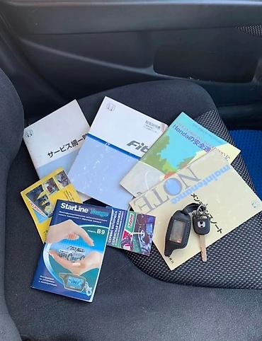 Honda: Honda Fit: 2003 г., 1.5 л, Вариатор, Бензин, Хэтчбэк — 6