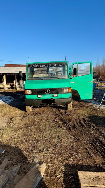 Mercedes-Benz: Mercedes-Benz : 1996 г., 3.9 л, Механика, Дизель, Бус