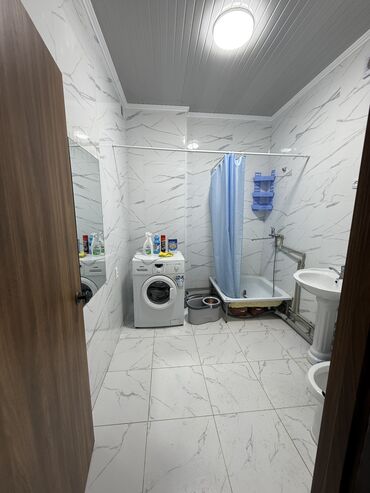 Продажа домов: Коттедж, 200 м², 5 комнат at lalafo.kg — 12 Продажа домов: Коттедж, 200 м², 5 комнат — 12