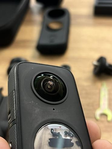 meta quest: Экшн‑камера 360° Insta360 ONE X2 с комплектом аксессуаров. Основные — 4