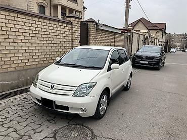 Toyota: Toyota Ist: 2003 г., 1.3 л, Автомат, Бензин, Хэтчбэк — 4