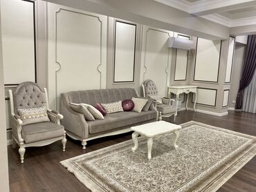 Долгосрочная аренда квартир: 3 комнаты, Риэлтор, Без подселения, С мебелью полностью — 3