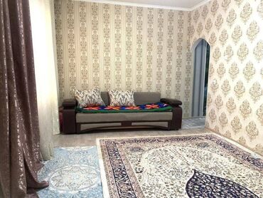 дом в районе аламединского рынка: 1 бөлмө, 32 кв. м, 105-серия, 4 кабат, Косметикалык ремонт