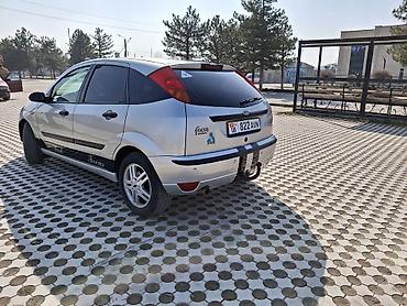 Ford: Ford Focus: 2002 г., 2 л, Автомат, Бензин, Хэтчбэк — 4