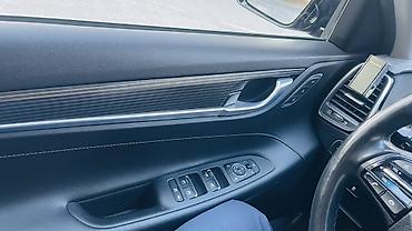 Транспорт: Hyundai Grandeur: 2019 г., 3 л, Автомат, Газ, Седан — 6