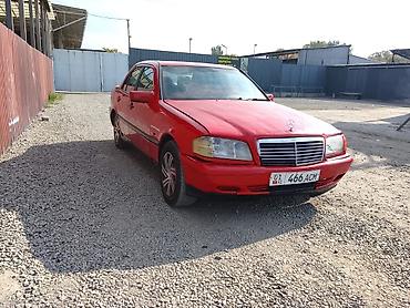Mercedes-Benz C-Class: 1998 г., 2 л, Автомат, Бензин, Седан