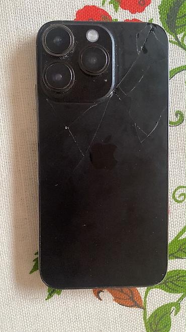 kamera digital: IPhone 15 Pro, 256 GB, Qara, Face ID — 2