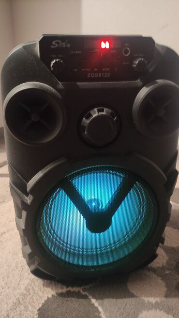 sound system: СОСТОЯНИЯ КАК НОВАЯ 
ПРОСТО ЗАПЫЛИЛЬСЯ