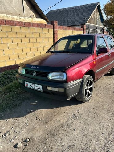 задняя камера для автомобиля: Volkswagen Golf: 1993 г., 1.6 л, Механика, Бензин, Хетчбек