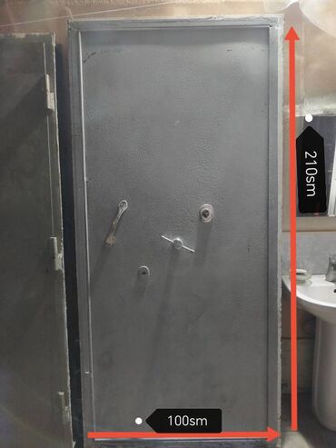 Bunker qapıları: Bunker qapıları — 1