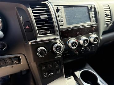 Toyota: Toyota Sequoia: 2020 г., 5.7 л, Автомат, Бензин, Внедорожник — 11