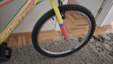 ellesse naocare za skijanje: Bicikla booster turbo veličina 26.kao jova bez oštećenja.Najbolje