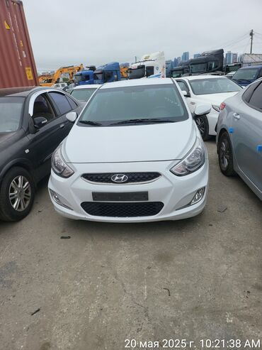 дешёвые машина: Hyundai Accent: 2019 г., 1.4 л, Автомат, Бензин, Седан