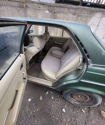 Mercedes-Benz: Mercedes-Benz W123: 1979 г. — 6