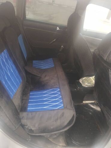 Volkswagen: Volkswagen Passat: 2002 г., 1.8 л, Механика, Бензин, Универсал — 6