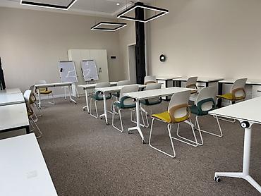 Аренда коворкинга: Коворкинг! Залы для конференции Переговорные. Open Space Аренда — 13