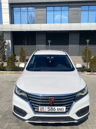 полицейский машина: Roewe - ERX5 Электро, состояние хорошее Запас хода 250км Батареи