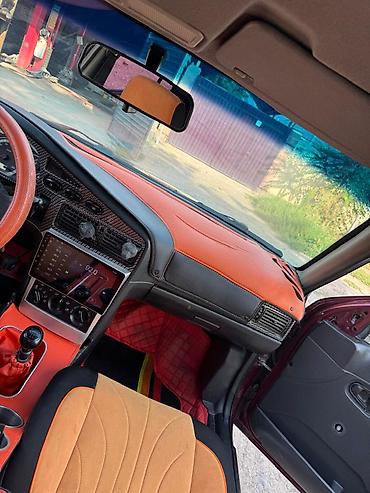 jetour dashing: Легковой автомобиль седан, 4 двери, бордовый металлик с черной крышей — 3