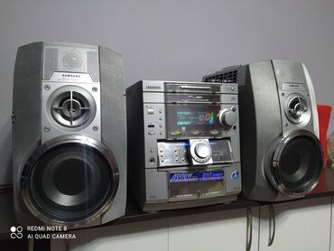 центральная колонка для домашнего кинотеатра: Продаю недорого мощный SAMSUNG Twin Woofer музыкальный центр есть AUX