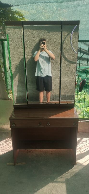 полка для обуви ош: Продаю зеркало со столиком размеры: длина- 89 см высота- 190 см