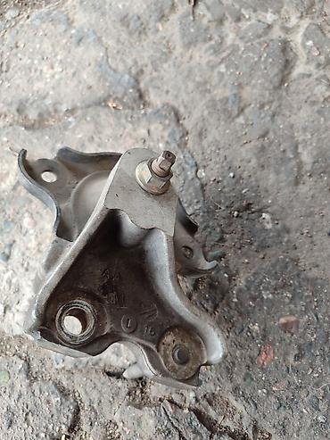 Другие детали КПП и трансмиссии: Блок соленоидов (гидроблок) АКПП + левая опора двигателя Описание: - — 4