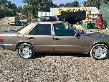 Транспорт: Mercedes-Benz W124: 1991 г., 2.3 л, Бензин, Седан — 4