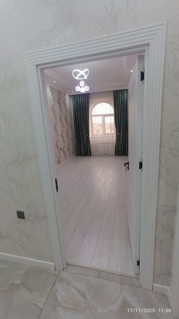 Yeni tikili: 3 otaqlı, Yeni tikili, 82 kv. m — 22