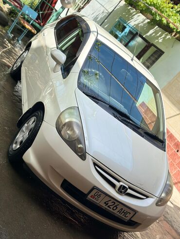 арзан машина ауди: Honda Fit: 2003 г., 1.3 л, Автомат, Бензин, Хэтчбэк