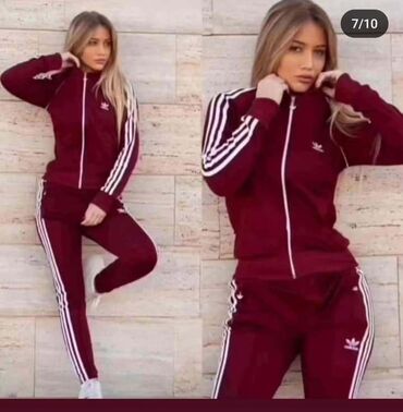 adidas trenerke veliki brojevi: Ženske trenerke 
S M L XL XXL 3XL 
Cena 3200 dinara