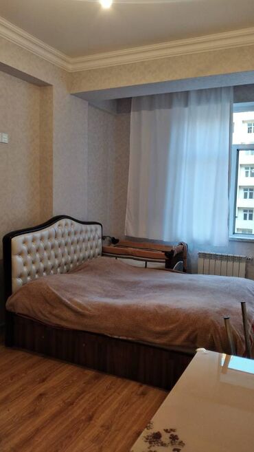 Uzunmüddətli kirayə mənzillər: Xırdalanda köhnə bazara yaxın yaxın yerləşən ümumi sahəsi 60 kv,m — 6