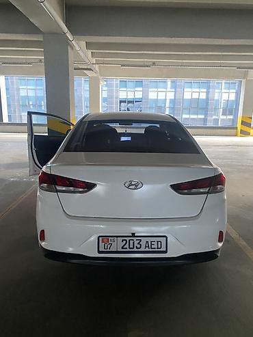 соната двер: Hyundai Sonata: 2019 г., 2 л, Автомат, Газ, Седан — 2