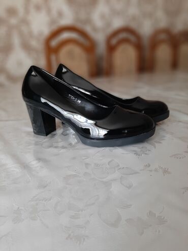 женский туфли: Туфли 40, цвет - Черный