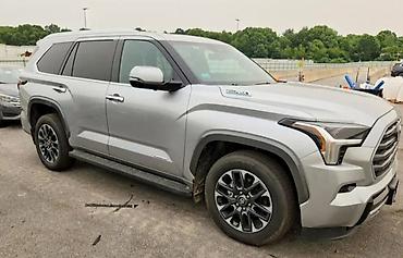 lend cruizer: Toyota Sequoia: 2023 г., 3.5 л, Вариатор, Гибрид, Внедорожник — 1