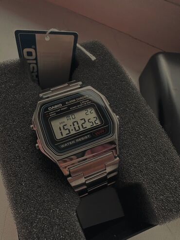 Qol saatları: Qol saatı, Casio, rəng - Gümüşü