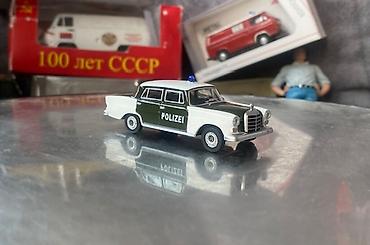 mercedes 180 b: Mercedes, 1961 il, 1:64, Dəmir, Ödənişli çatdırılma — 8