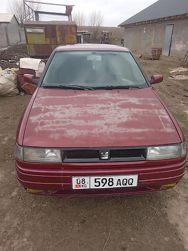 на мазда 6: Seat Toledo: 1994 г., 1.8 л, Механика, Бензин, Седан — 1