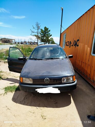 1 6дизель: Volkswagen Passat: 1992 г., 1.8 л, Механика, Бензин, Универсал